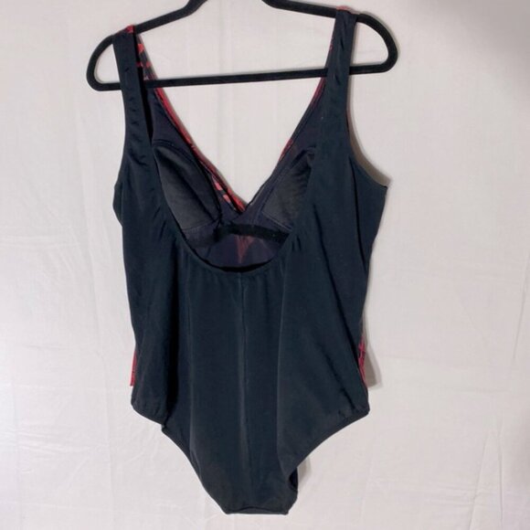 Swan Black Red Smoke Print Front One Piece Bathing Suit Swimsuit M - Picture 15 of 16